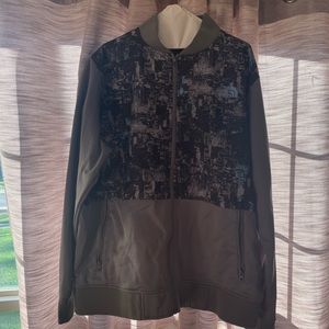 North face windbreaker